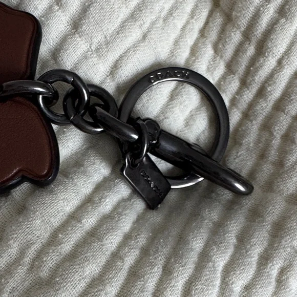 Coach Chelsea Champlain Skeleton Horse Brown Carriage Keychain - Picture 7 of 7